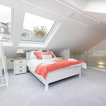 Edinburgh Modern 3-Storey 3-Bedroom City Apartment Exterior foto