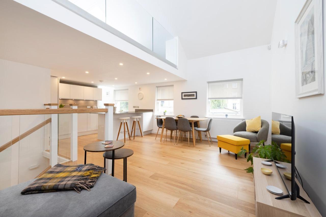 Apartamento Modern 3-storey 3-bedroom