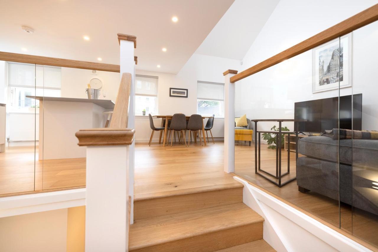 Modern 3-storey 3-bedroom * Edimburgo