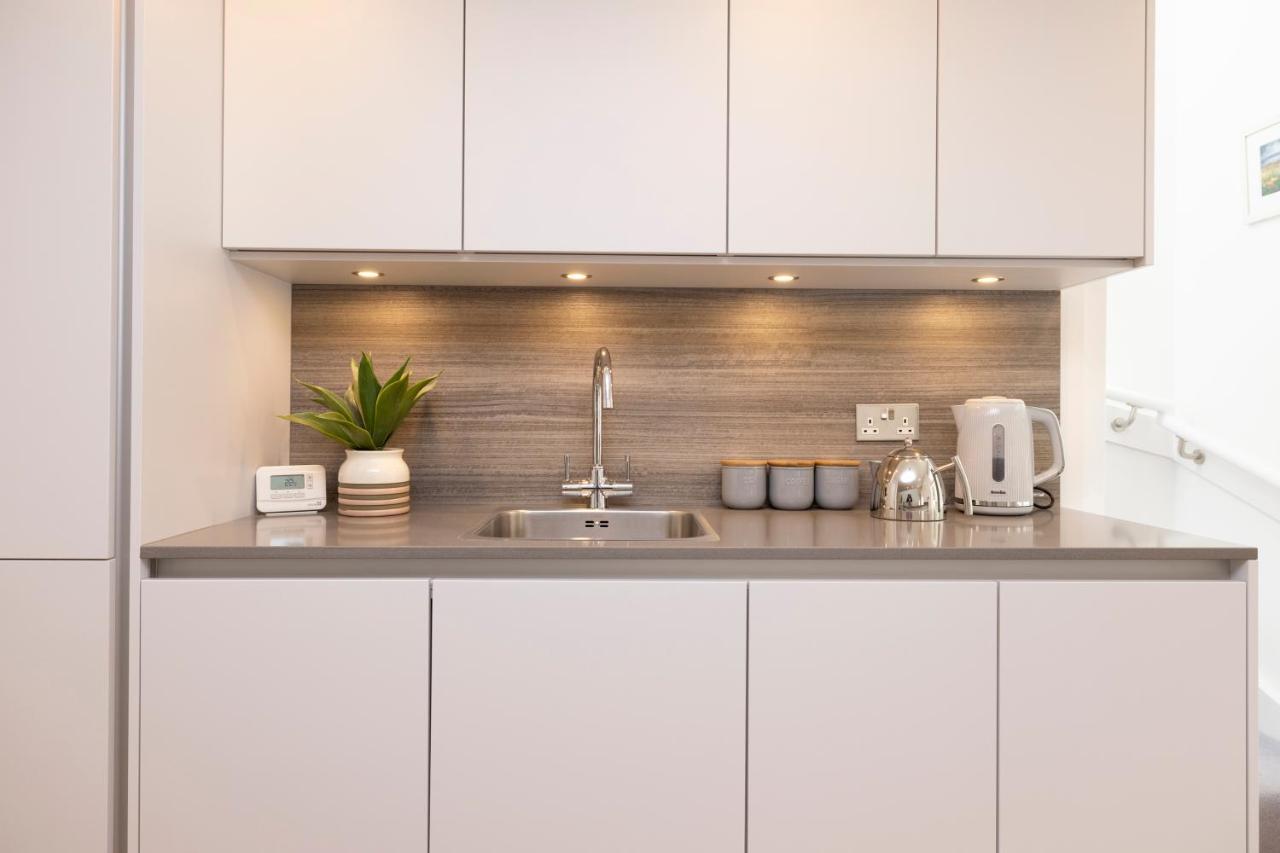 Apartamento Modern 3-storey 3-bedroom Edimburgo